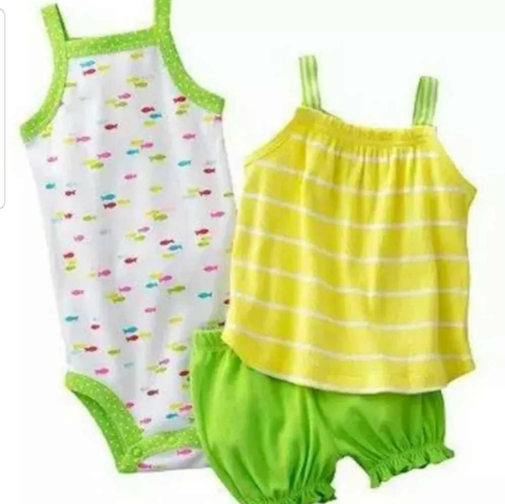 Carter's Three-Piece Shorts Set 3 Months